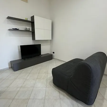 Leone & Victoria House Apartment *
